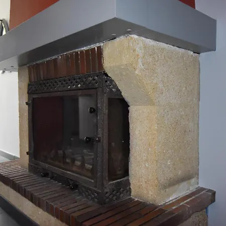 Nyaraló La Fangousse, Proche Pareloup